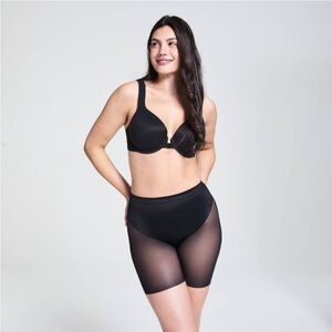 ASSETS by SPANX Booty Lift Mid-Thigh Shapewear - Black new 🆕